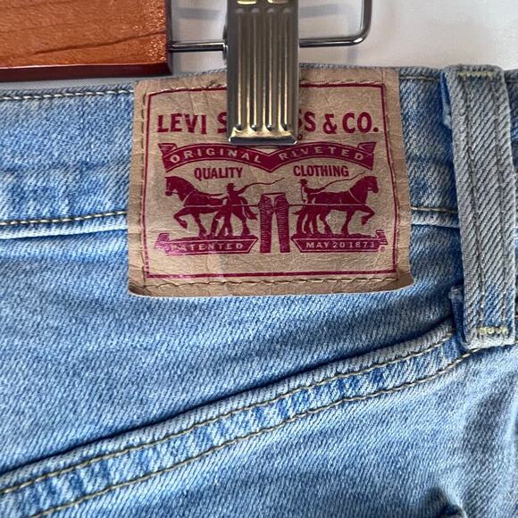 LEVI'S Women's Jeans Ribcage Straight Ankle Stretch Blue Light Wash Size 31 - Picture 5 of 10